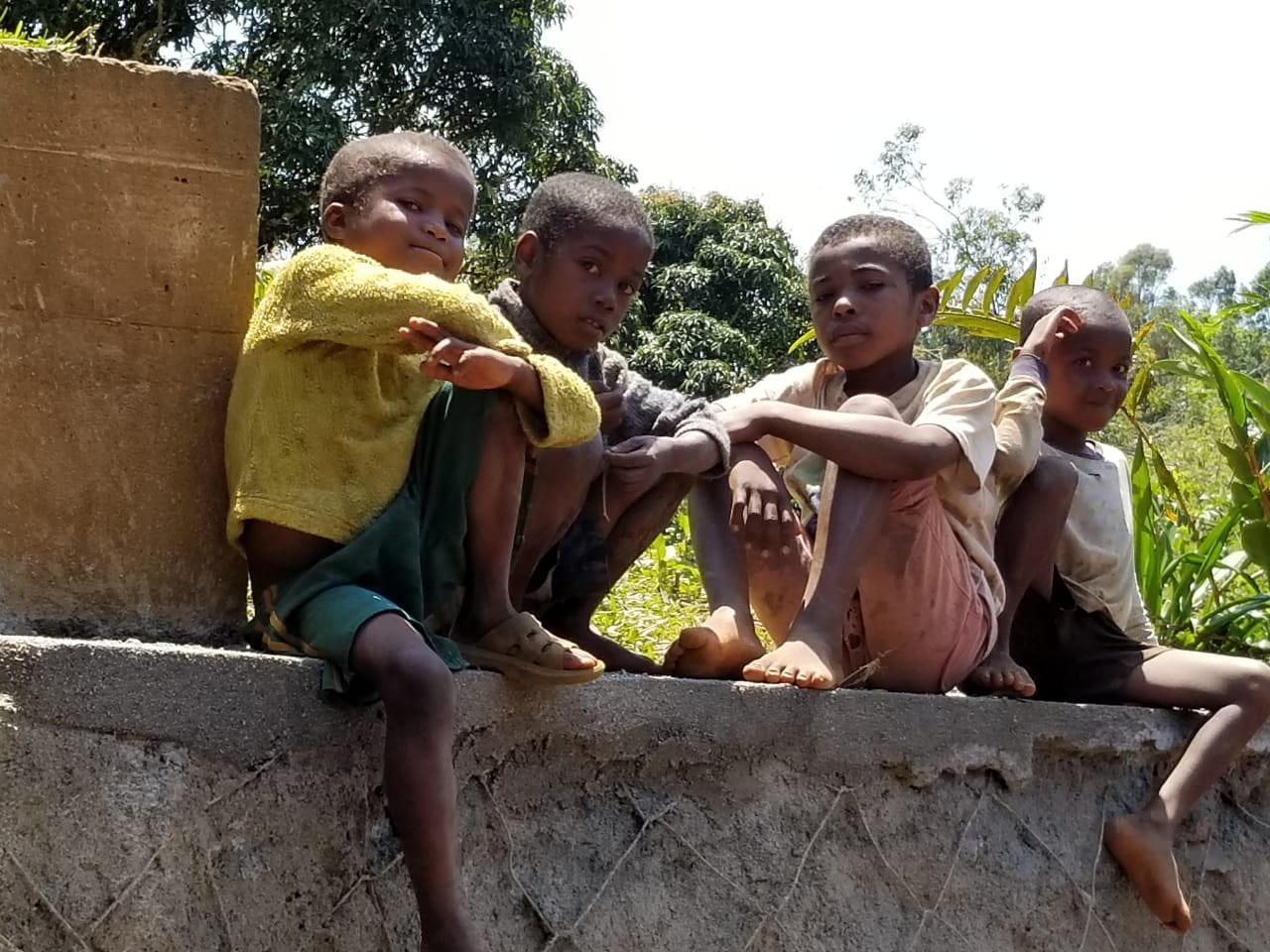 Children on the bridge